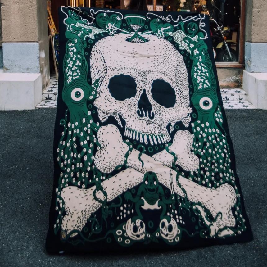 Gothic Skull Woven Blanket