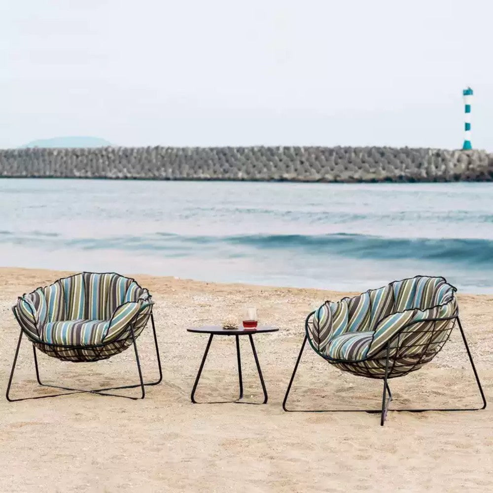3-Piece Beachside Lounge Set with Colorful Cushion