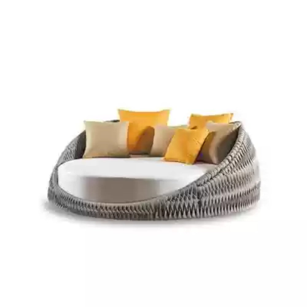 Luxury Outdoor Rope-Woven Daybed