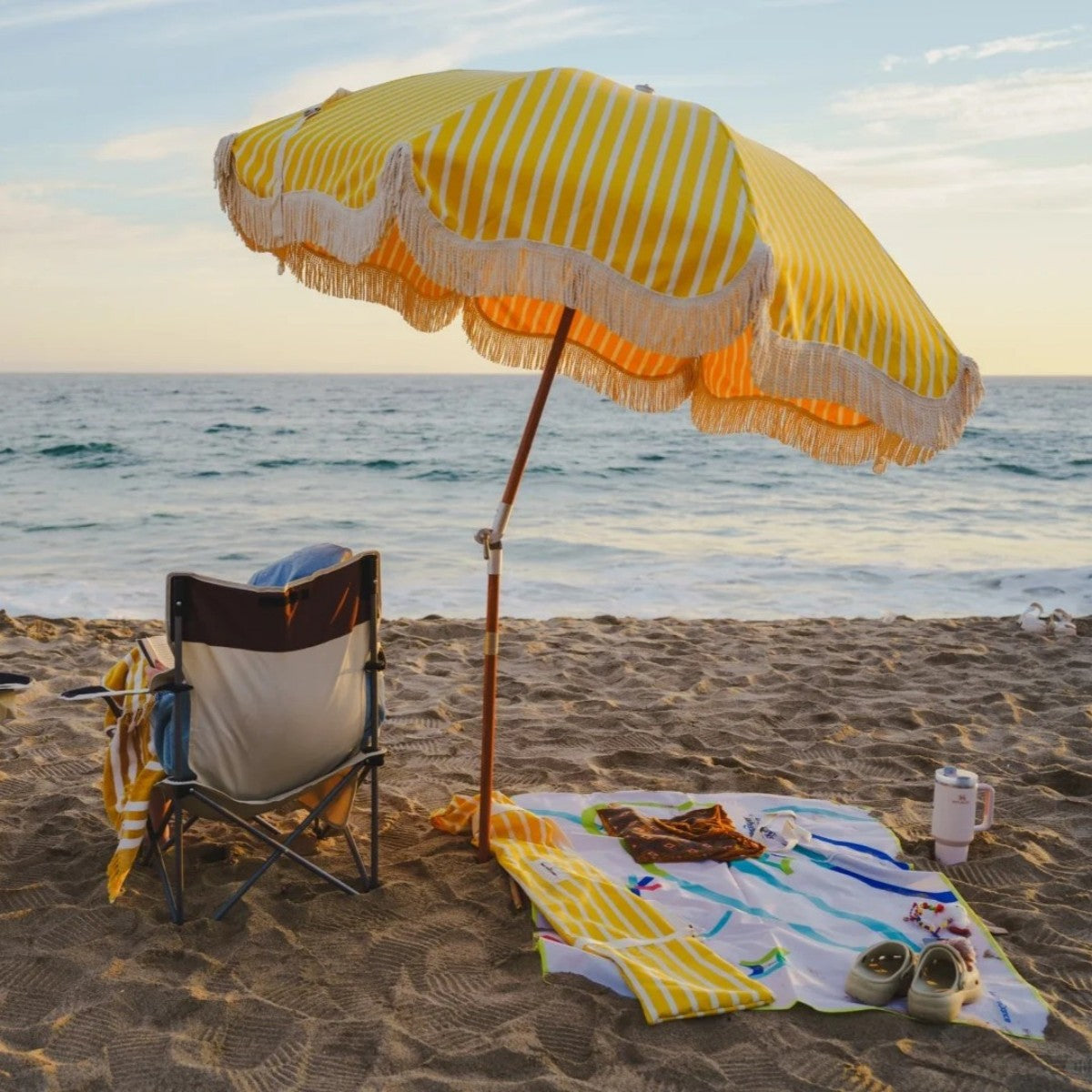 7FT Vintage Fringe Beach Umbrella with UV-Resistant Striped Canopy