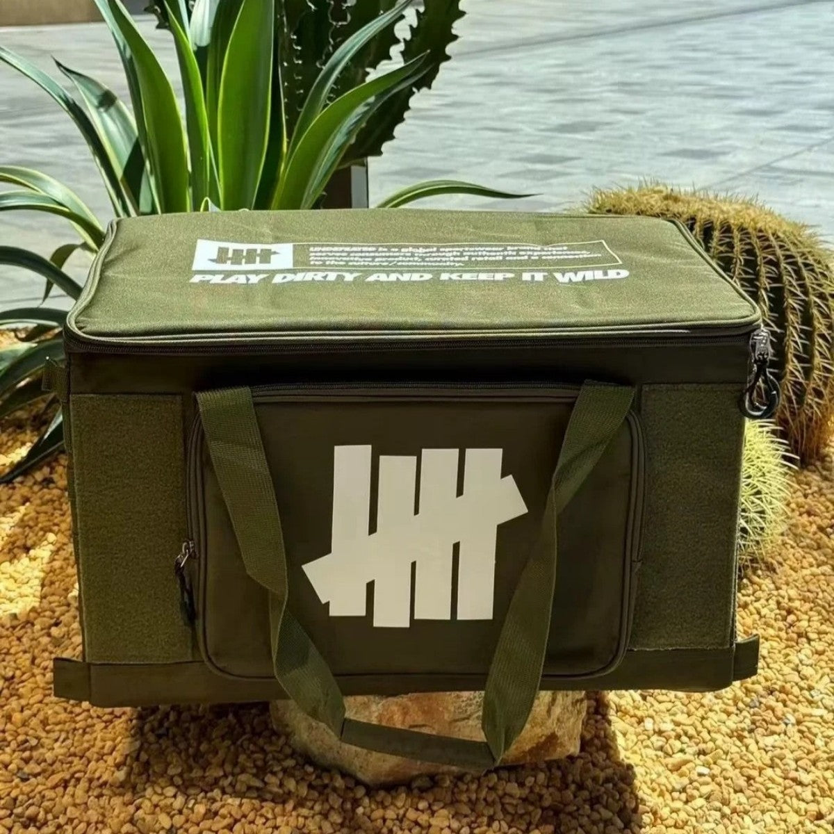 Insulated Cooler Bag for Camping and Outdoor Adventures