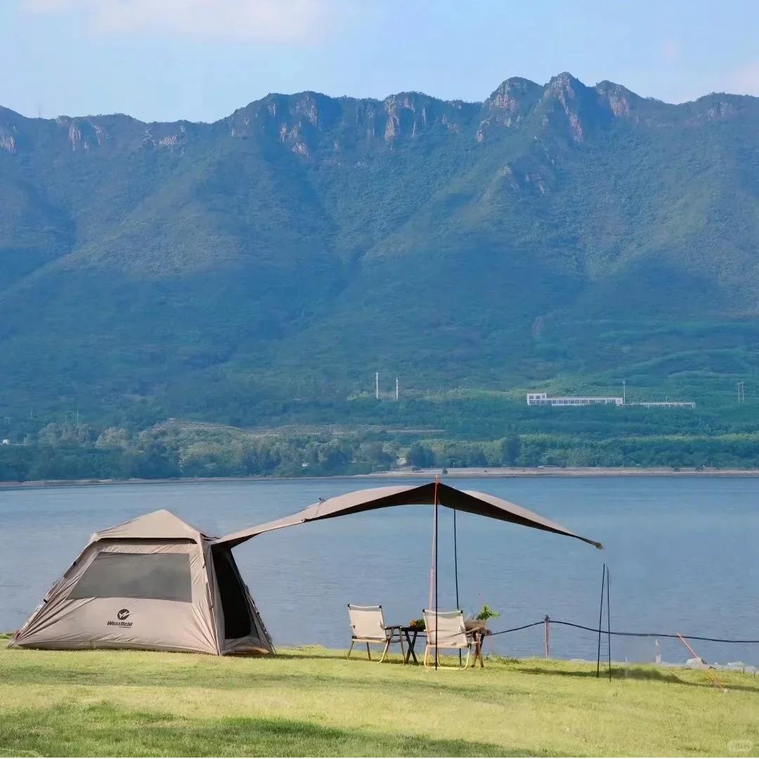 Luxury Camping Tent with Extendable Awning