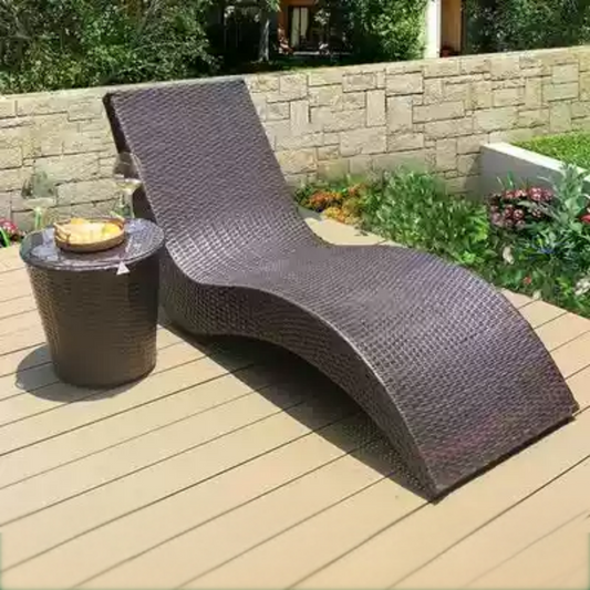 Outdoor Wicker Chaise Lounge Chair with Side Table