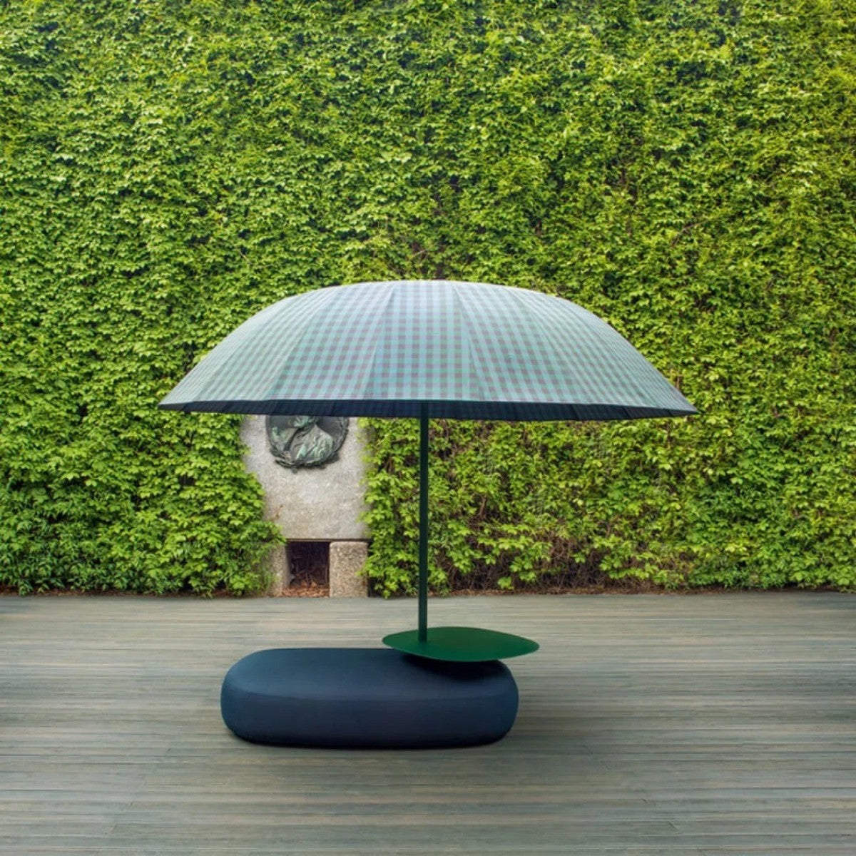 Modern Checkered Patio Umbrella